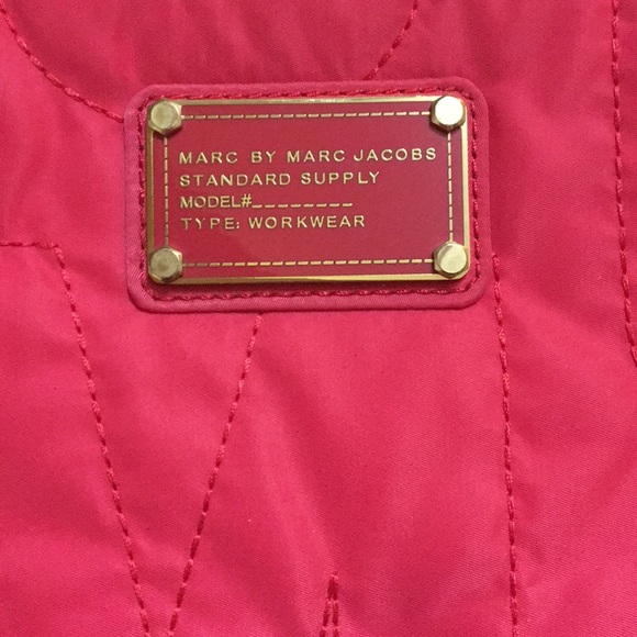 Marc Jacobs MacBook carrier - Picture 2 of 2